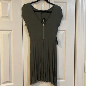 NEW! Express dress